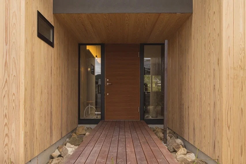四季を愉しむ縁側のある平屋|the HOUSEの施工事例05