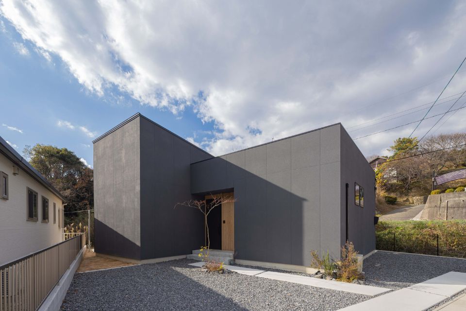 サロンを併設した平屋|the HOUSEの施工事例